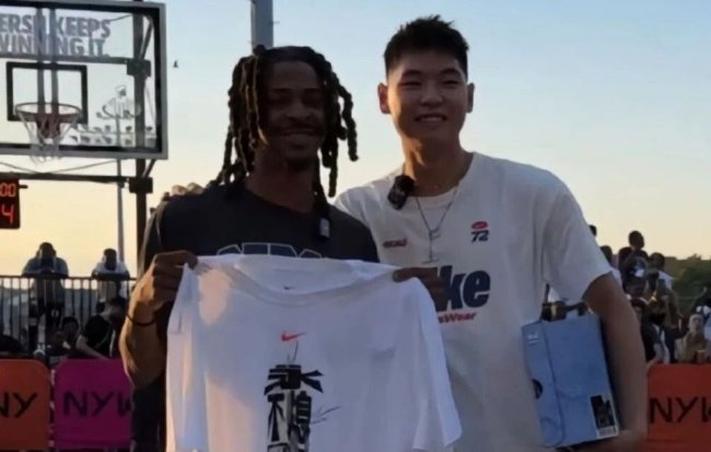 官宣:篮网正式签下崔永熙,莫兰特发来祝贺
