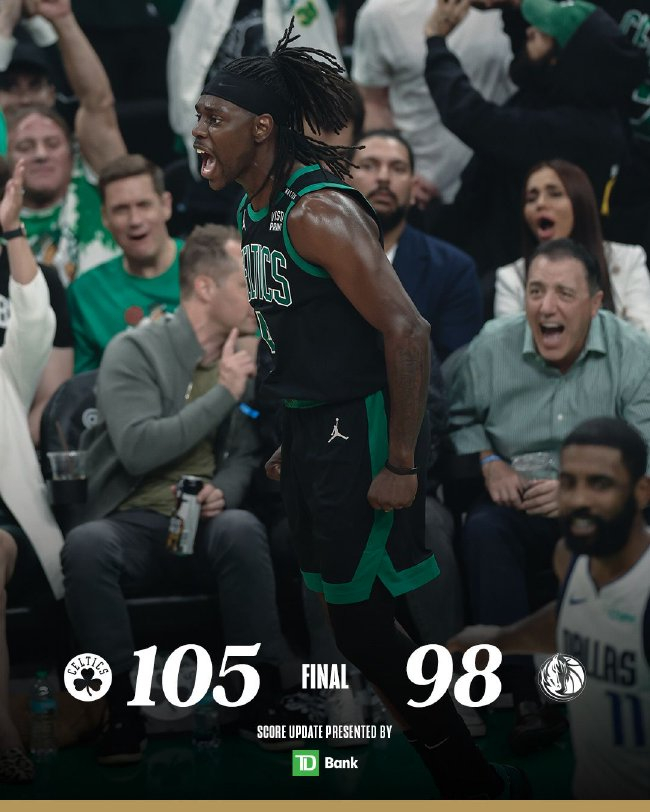 霍勒迪26+11零失误，东契奇空砍三双，绿军力克独行侠2-0领先