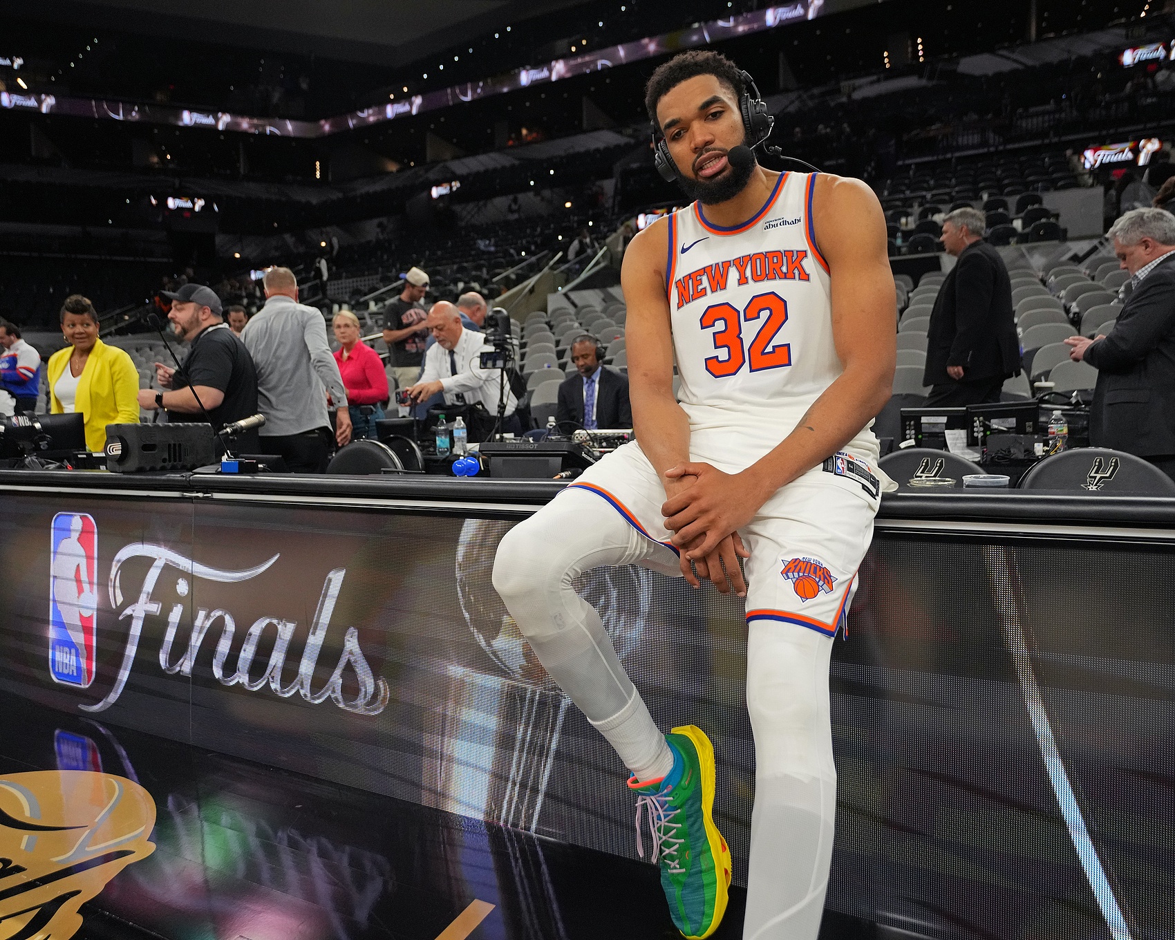明日nba常规赛尼克斯对阵篮网