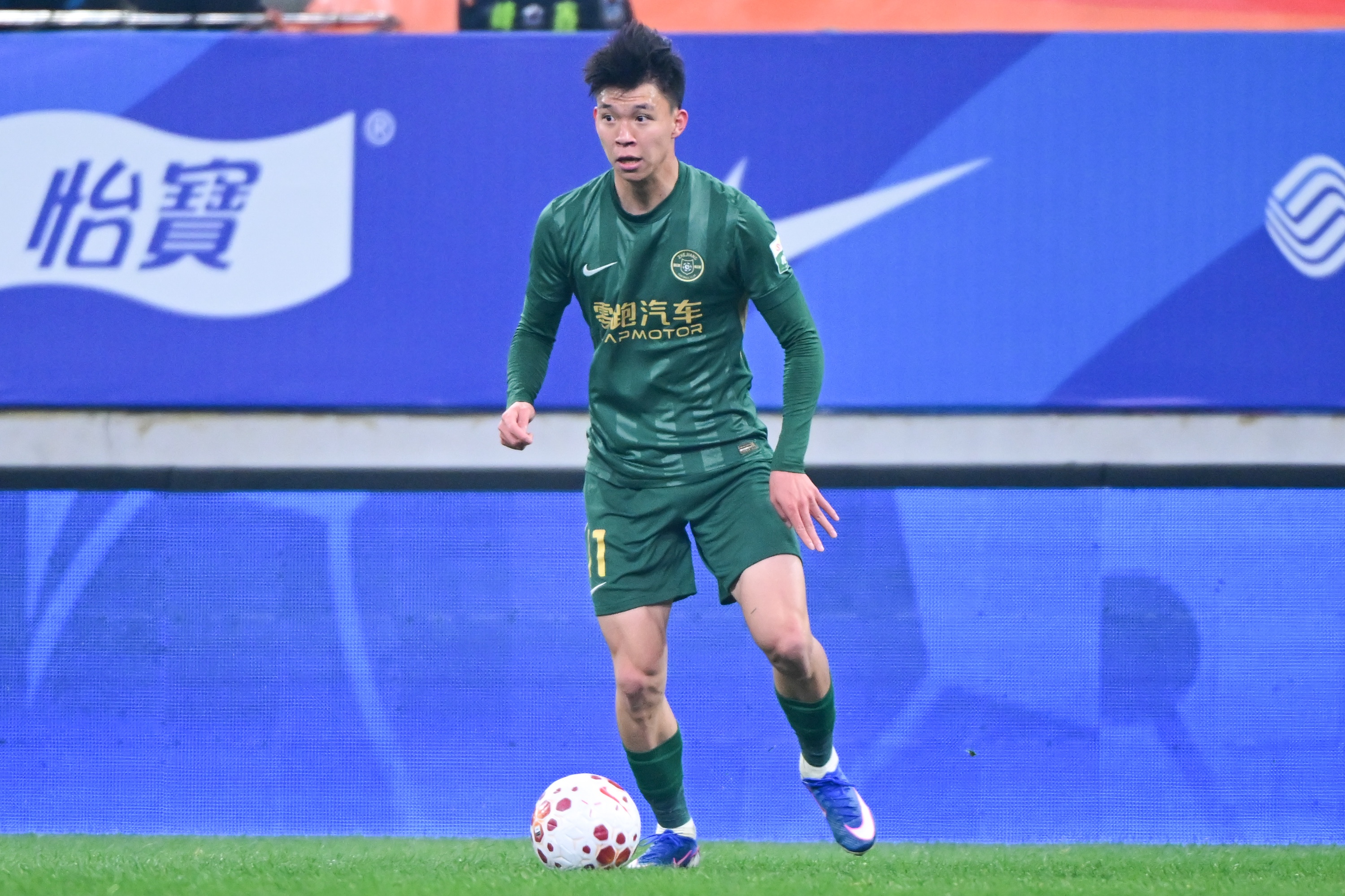 nba尼克斯vs篮网免费直播