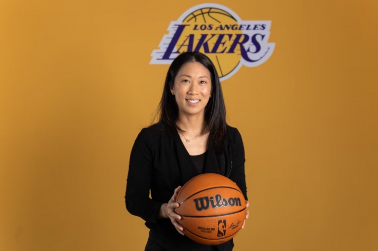 湖人任命Elaine Shen为首席财务官,负责财务战略与盈利提升 湖人任命Elaine Shen为首席财务官,负责财务战略与盈利提升