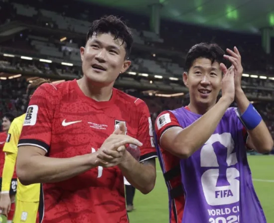 韩国2-1逆转捷克 技术流完胜高空猛男
