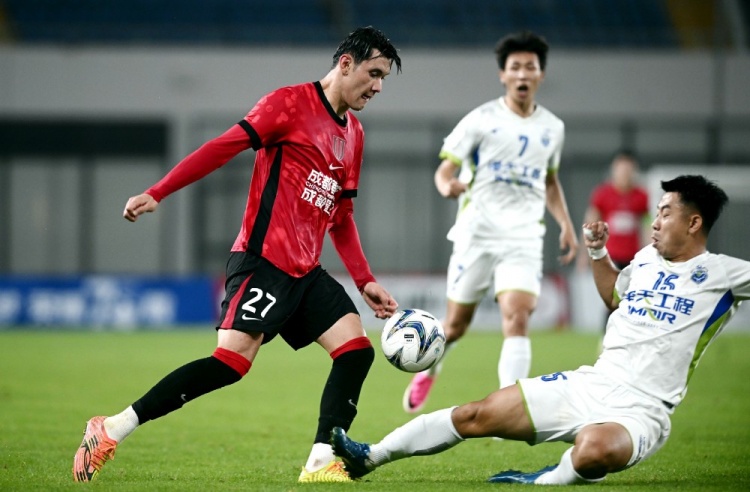 成都蓉城客场4-0上海泽天 全华班调整战术奏效