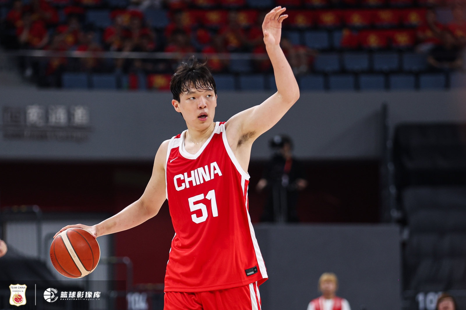 杨瀚森赛后连夜返青处理私务 随即赴美备战夏联 杨瀚森赛后连夜返青处理私务 随即赴美备战夏联