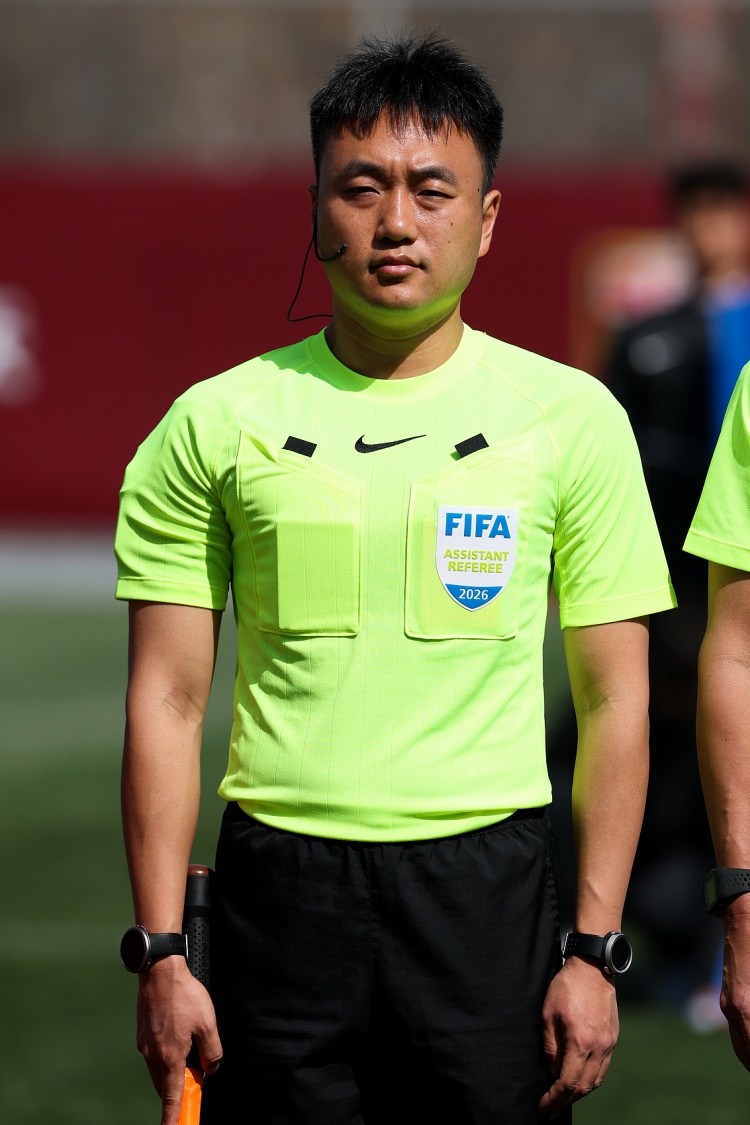 马宁首谈未能主哨淘汰赛：我们也不知道为什么 张铖体测未过系假消息