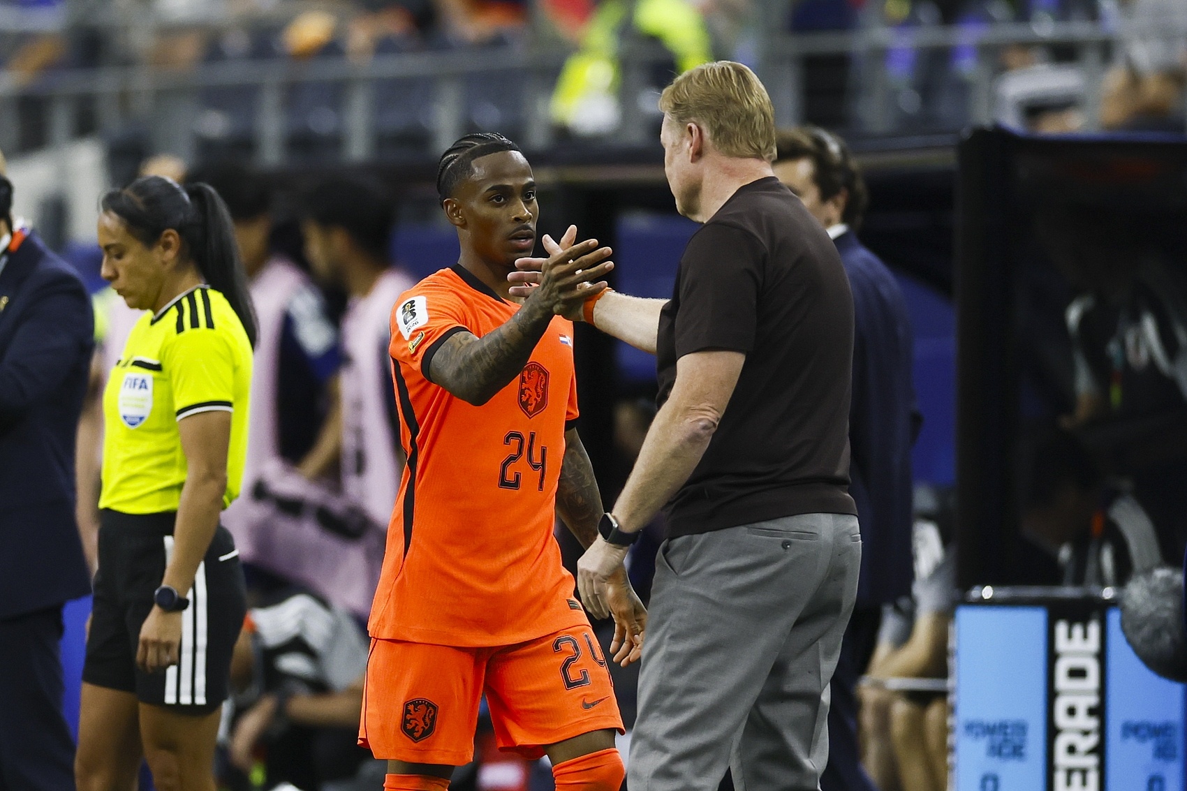 迪马：新月与西汉姆达成口头协议，罗马仍在死磕萨默维尔