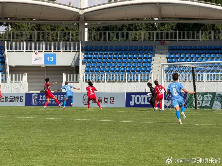 河南女足3-0完胜重庆奥体 13轮不败锁定女甲榜首