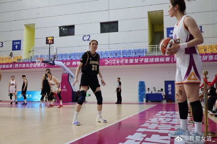 全国女篮锦标赛宜宾翠屏赛区首日：韩玥莎28+7难救主 陕西加时1分惜败东莞