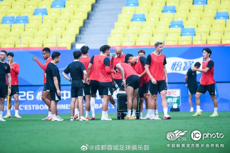阿洛伊西：进攻端数据不错，定位球攻防是重点打磨环节