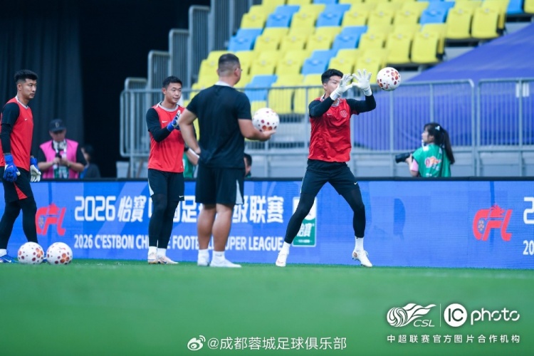 阿洛伊西：进攻端数据不错，定位球攻防是重点打磨环节