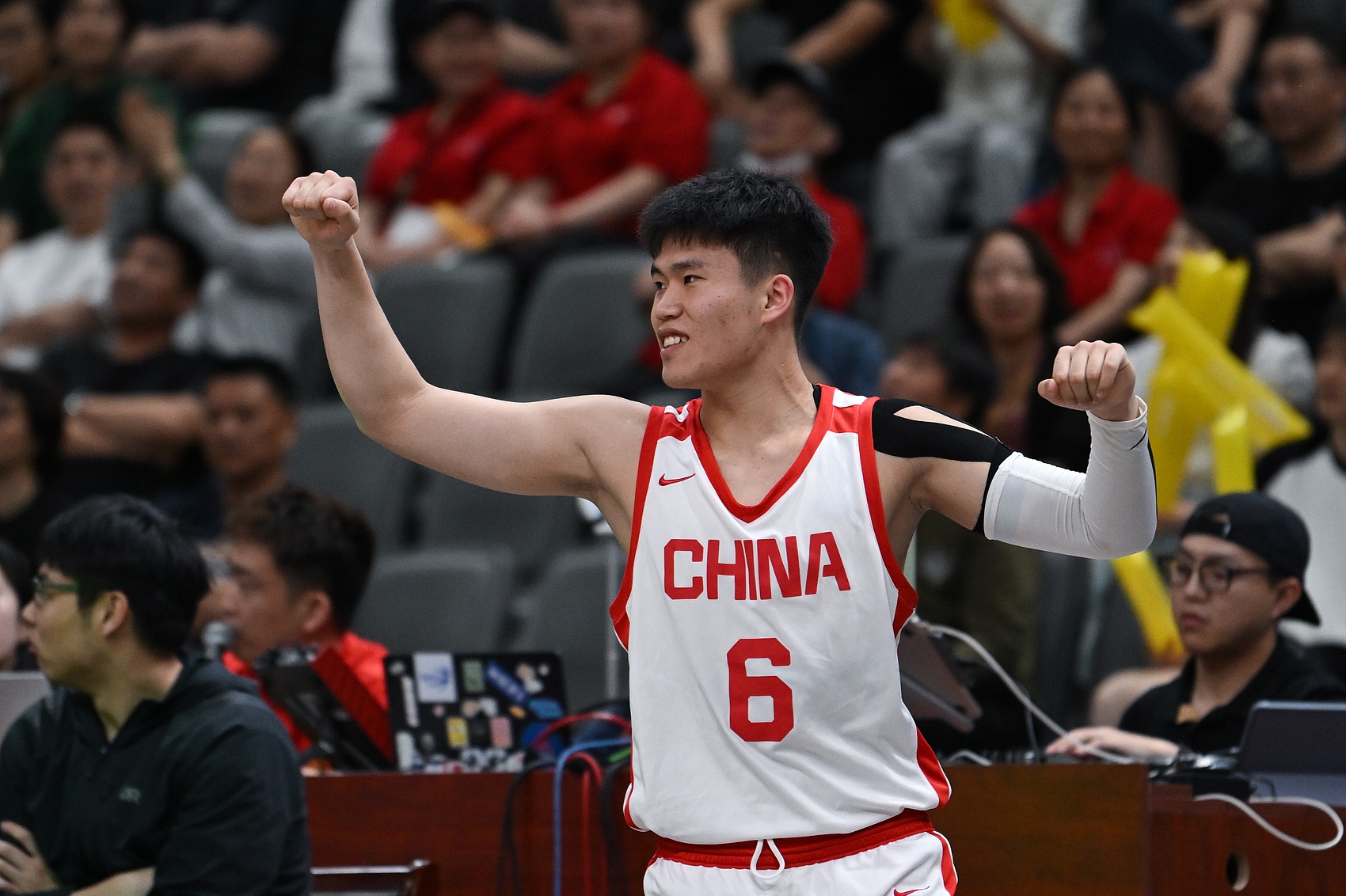半场三分21中11 U18国青冲击19球队史纪录