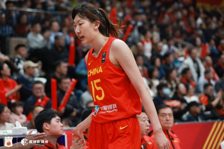 克里肖对阵美因茨05在线观看免费